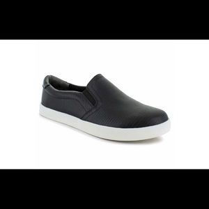 New Dr. Scholl’s Black Slip on Sneakers